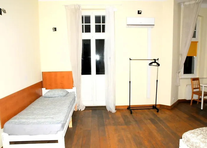 Economic Mandala Apartment *