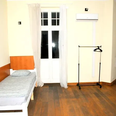 Economic Mandala Apartmán *