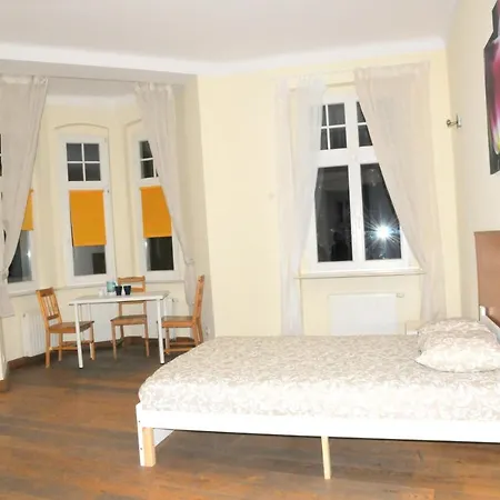 Economic Mandala Apartment *